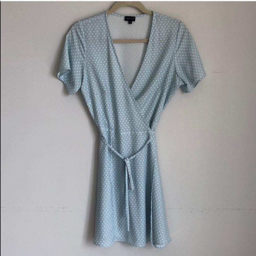 Super cute wrap dress